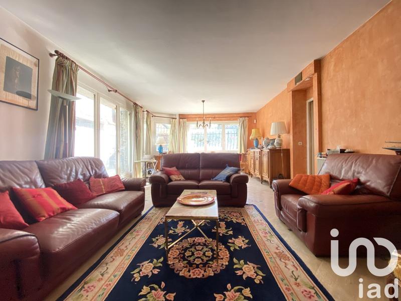 Maison - 174 m² - 8 pièces