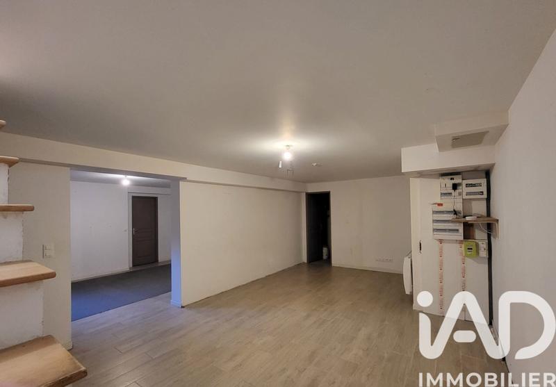 Maison - 188 m² - 9 pièces