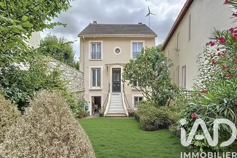Maison de ville - 152 m² - 6 pièces