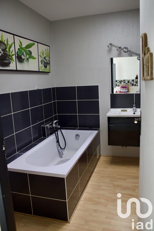 Appartement - 102 m² - 5 pièces