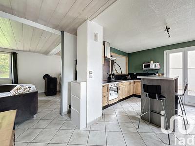 Maison - 86 m² - 4 pièces