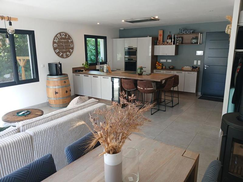 Villa - 87 m² - 4 pièces