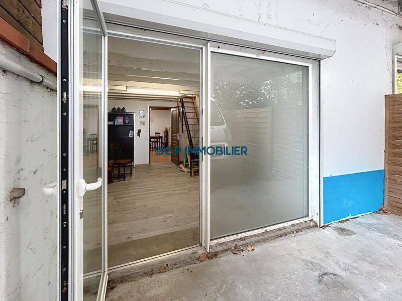 Local commercial - 64 m² - 3 pièces