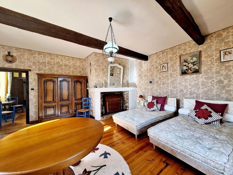 Ferme - 250 m² - 6 pièces