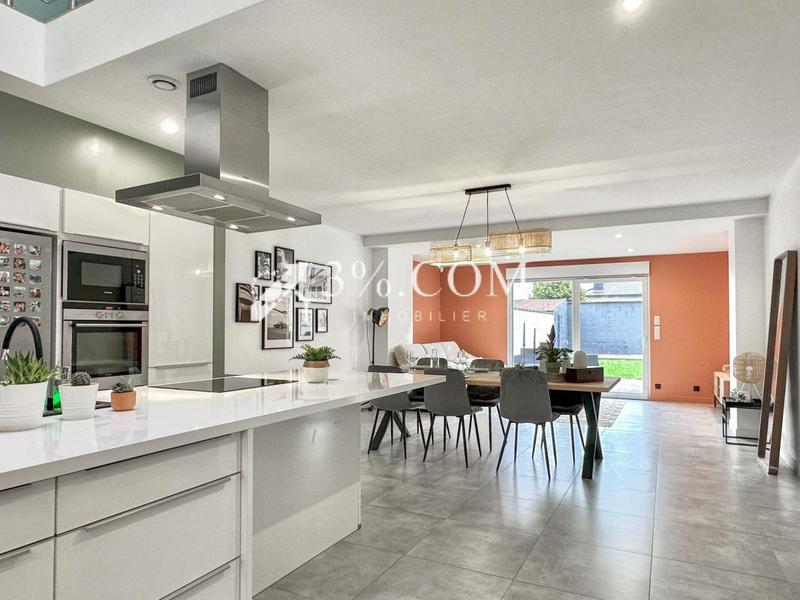 Maison - 155 m² - 5 pièces