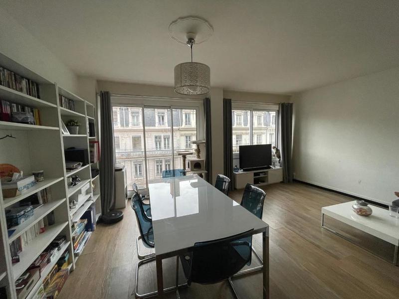 Appartement - 58 m² - 2 pièces