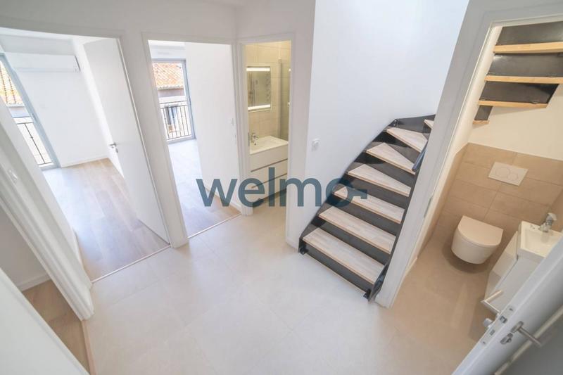 Appartement - 100 m² - 5 pièces