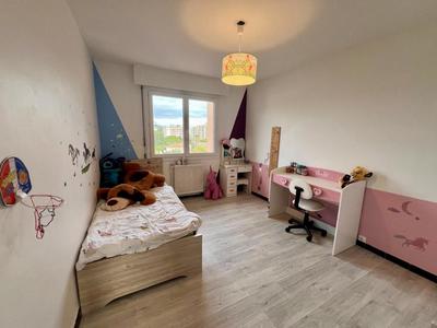 Appartement - 70 m² - 4 pièces