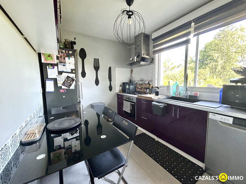 Maison traditionnelle - 87 m² - 4 pièces