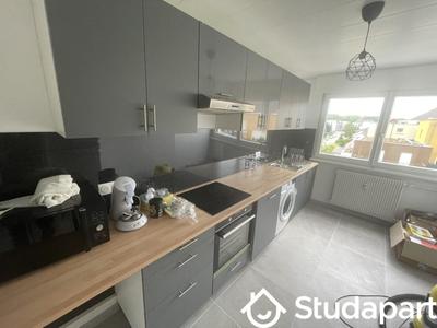 Chambre - 12 m² - 1 pièce