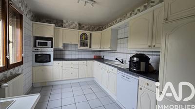 Maison - 107 m² - 5 pièces