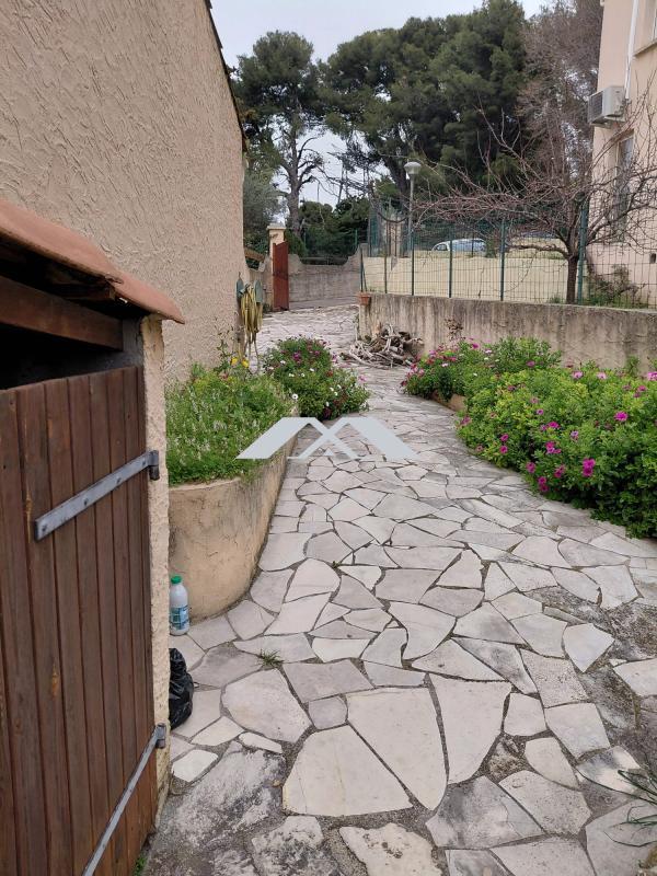 Maison - 104 m² - 4 pièces