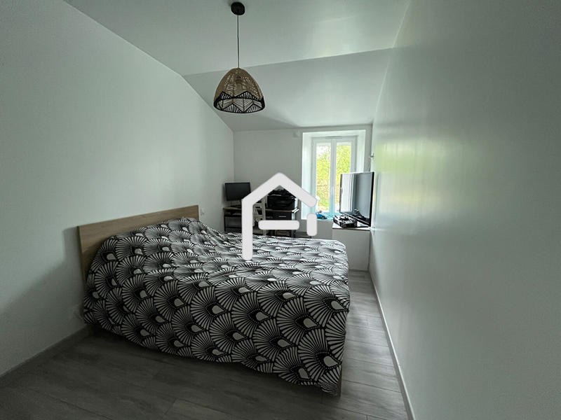 Maison - 104 m² - 6 pièces