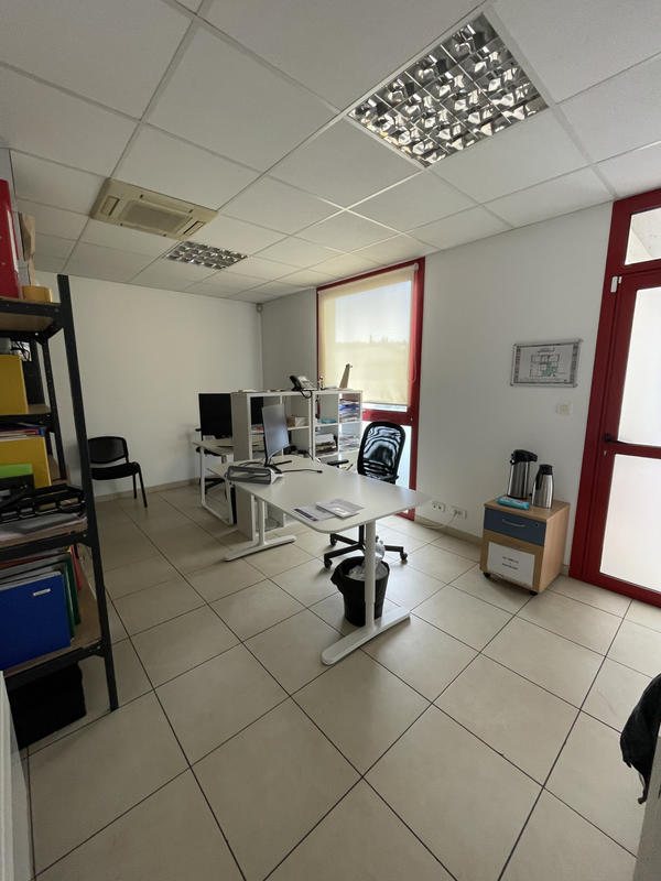 Local commercial - 167 m²