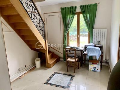 Maison traditionnelle - 103 m² - 3 pièces