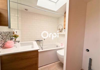 Maison - 88 m² - 5 pièces