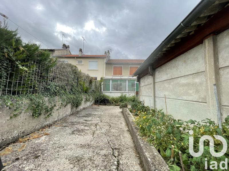 Maison - 92 m² - 5 pièces