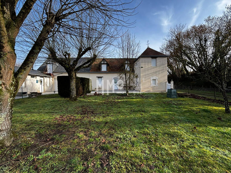 Maison - 173 m² - 9 pièces