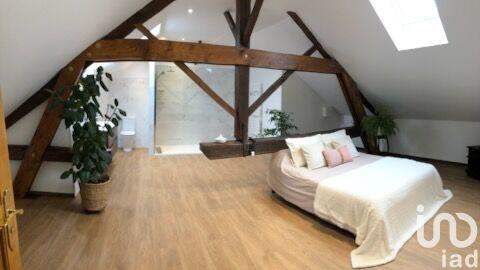 Maison - 202 m² - 6 pièces