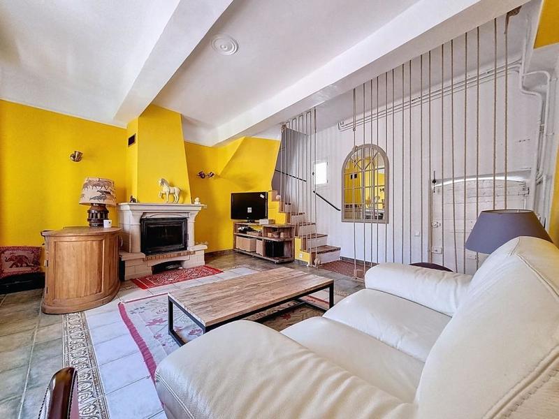 Maison - 90 m² - 3 pièces