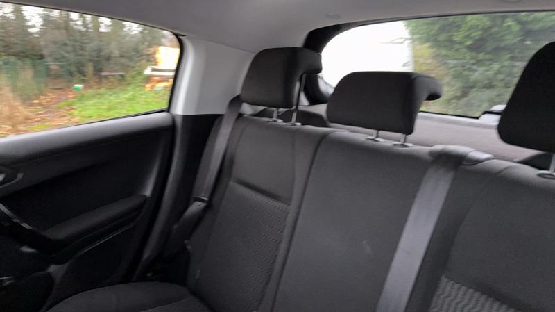 Peugeot 208 1.6 BlueHDi 100 Style