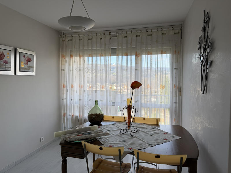 Appartement - 95 m² - 4 pièces