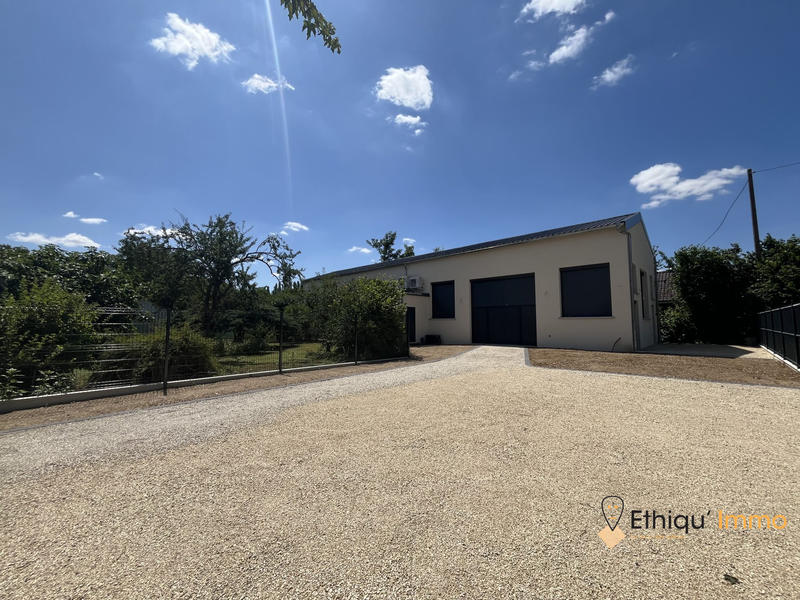 Maison contemporaine - 265 m² - 5 pièces