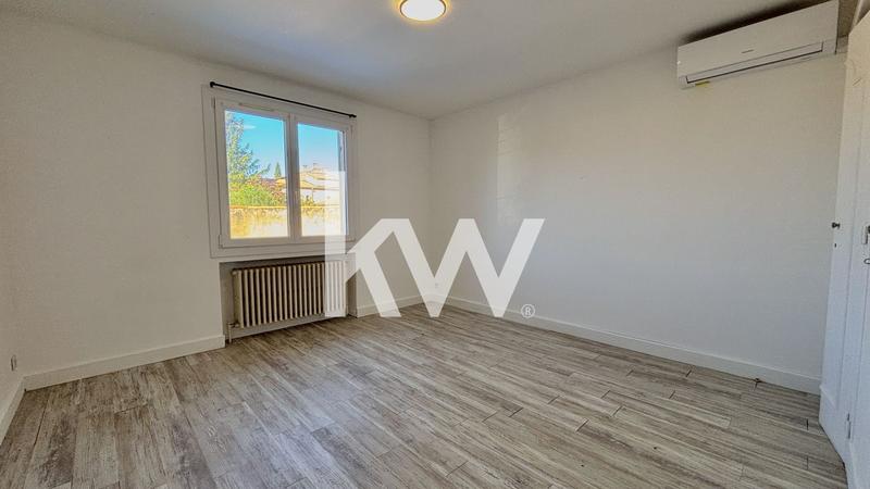 Maison - 159 m² - 6 pièces