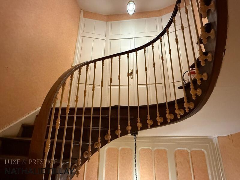 Appartement bourgeois - 106 m² - 4 pièces