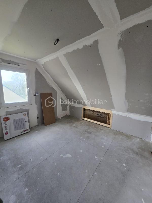 Pavillon - 104 m² - 6 pièces