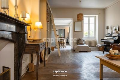 Maison - 151 m² - 6 pièces