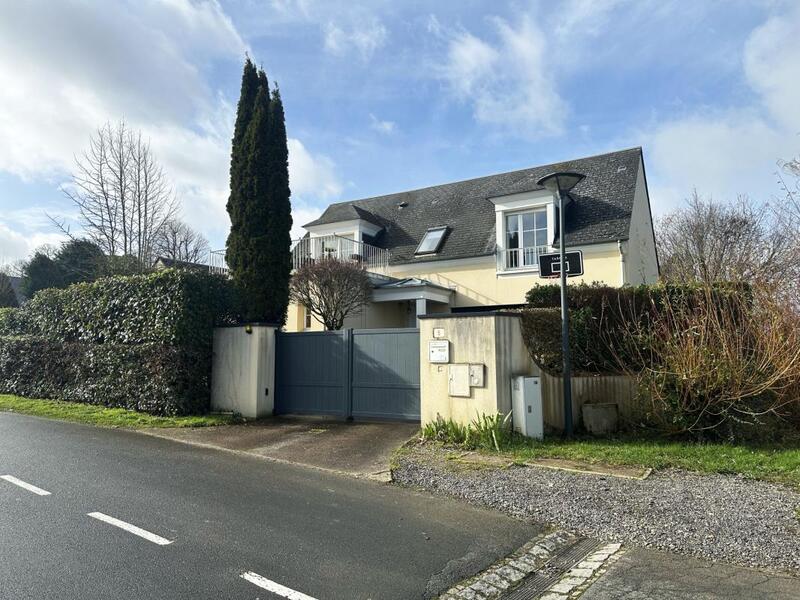 Maison - 142 m² - 5 pièces