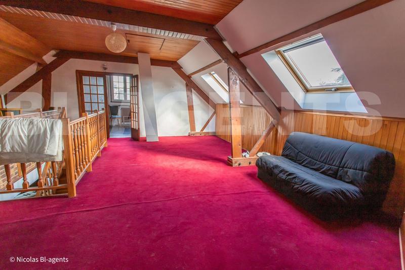 Maison - 180 m² - 7 pièces