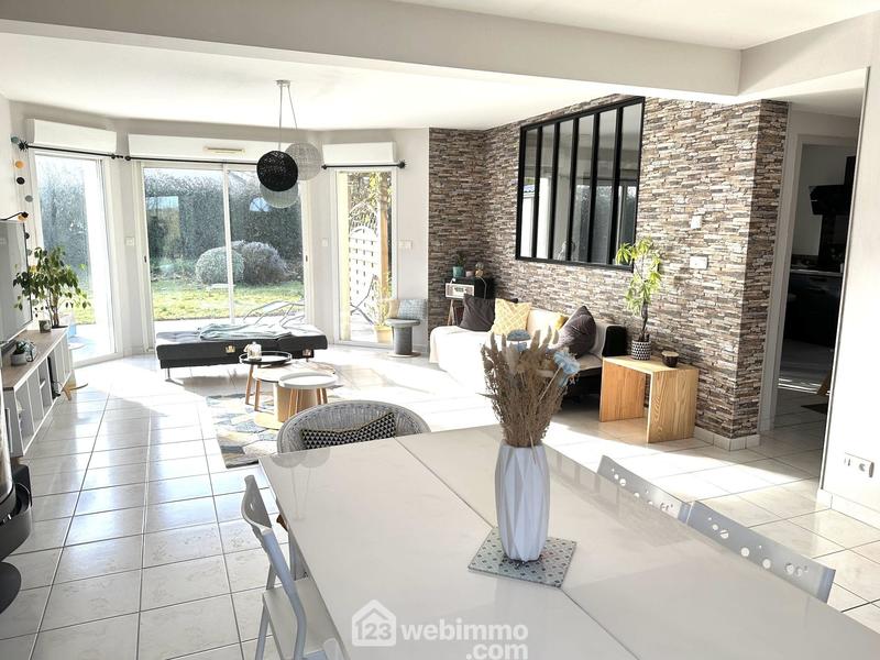 Maison - 124 m² - 6 pièces