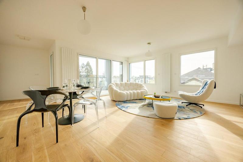 Appartement - 87 m² - 4 pièces