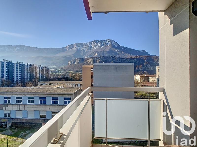 Appartement - 79 m² - 3 pièces