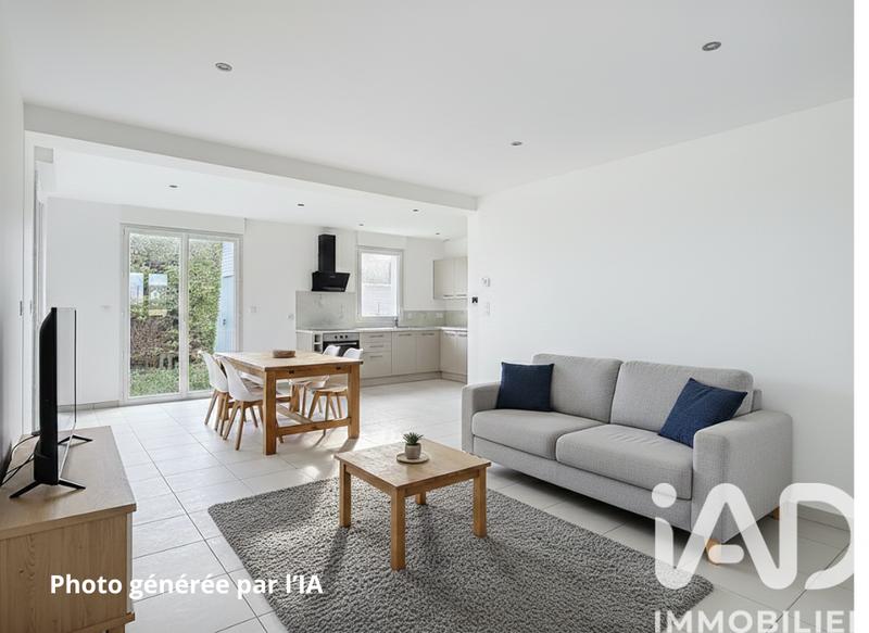 Maison - 80 m² - 4 pièces