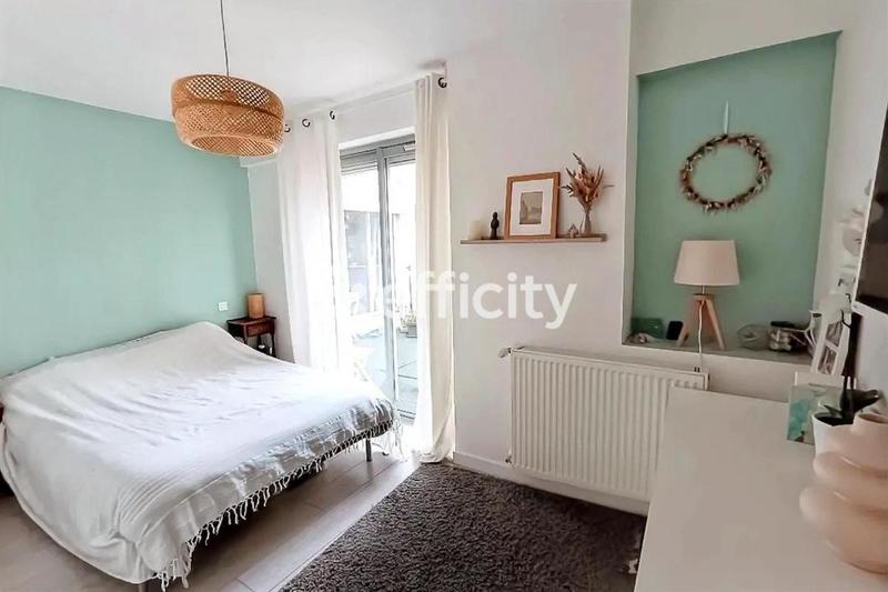 Appartement - 77 m² - 4 pièces