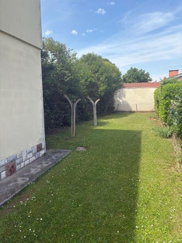 Maison - 200 m² - 8 pièces