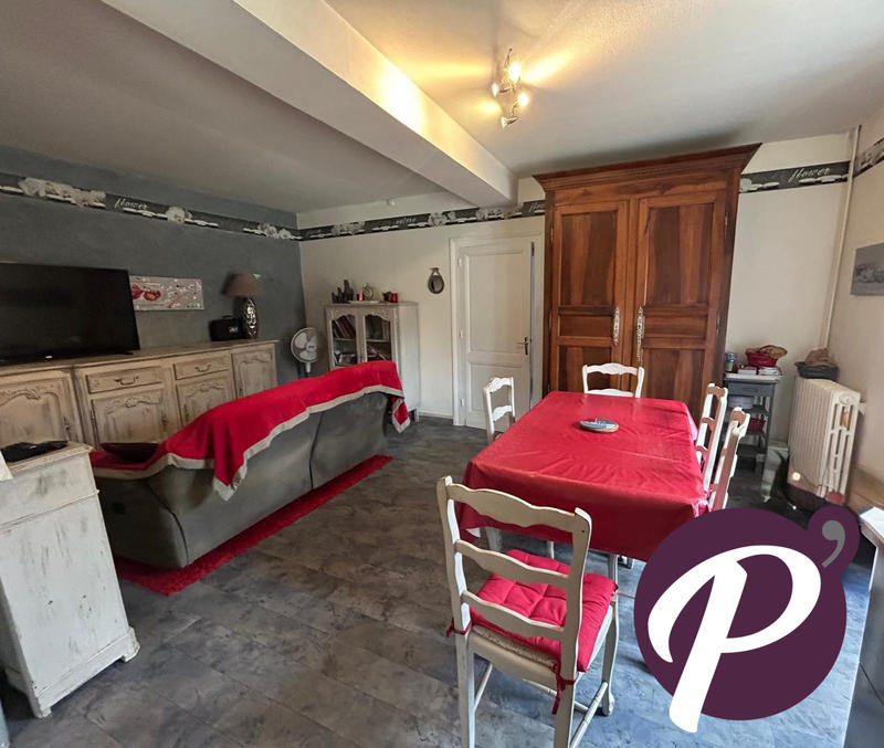 Maison traditionnelle - 145 m² - 6 pièces