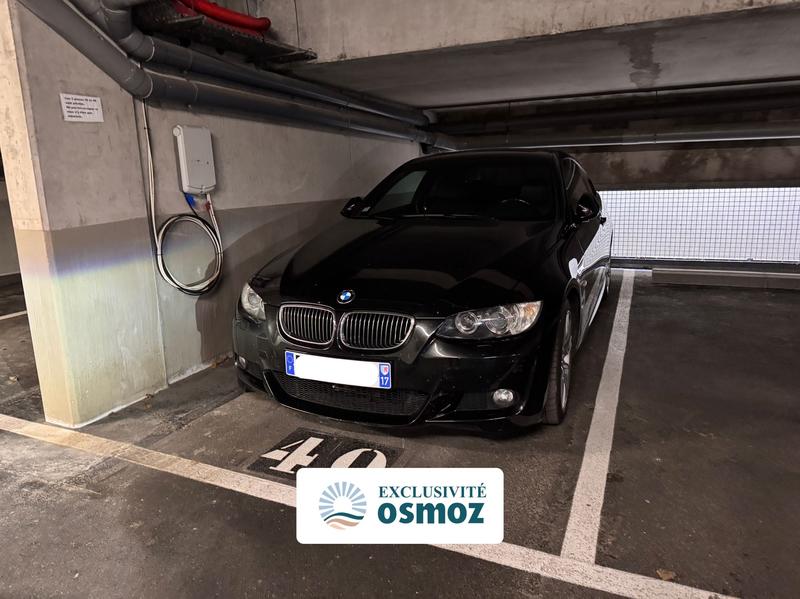 Parking / Garage - 13 m²