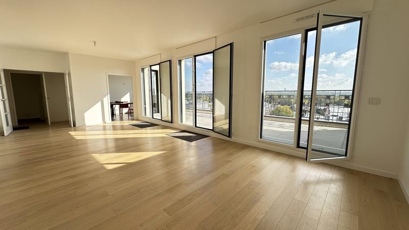 Appartement - 103 m² - 5 pièces