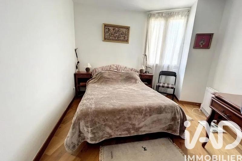 Maison - 102 m² - 5 pièces