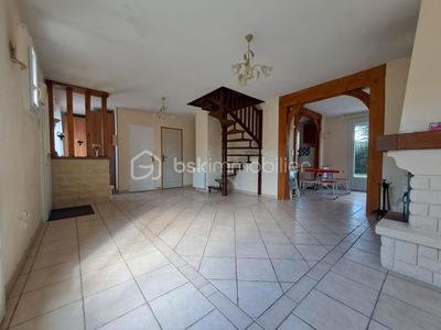 Maison de ville - 122 m² - 5 pièces