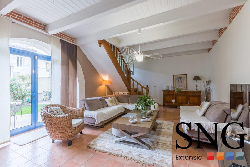 Maison ancienne - 233 m² - 7 pièces