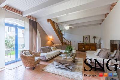 Maison ancienne - 233 m² - 7 pièces