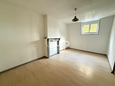 Maison - 191 m² - 8 pièces