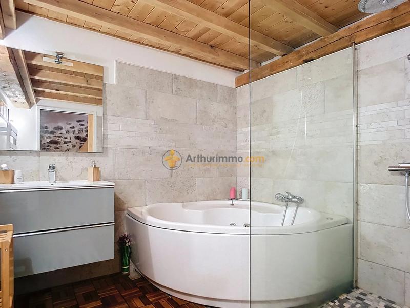 Maison - 85 m² - 4 pièces