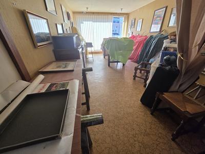 Atelier d'activités - 250 m²