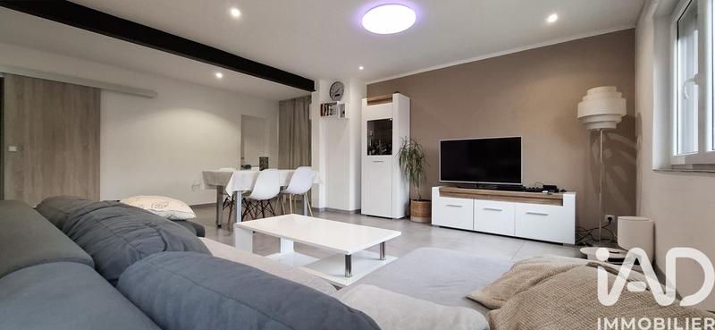 Maison - 101 m² - 5 pièces